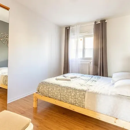 Bel 8 Couchages Equipe- Maurice Thorez Clermont-Ferrand